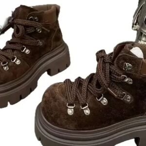 Chunky Brown Suede Boots